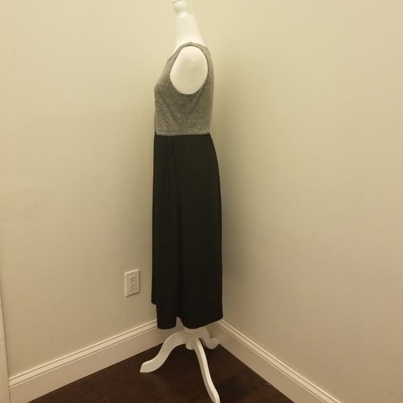 Praradox mixed media gray/black dress w/ pockets - Picture 3 of 4
